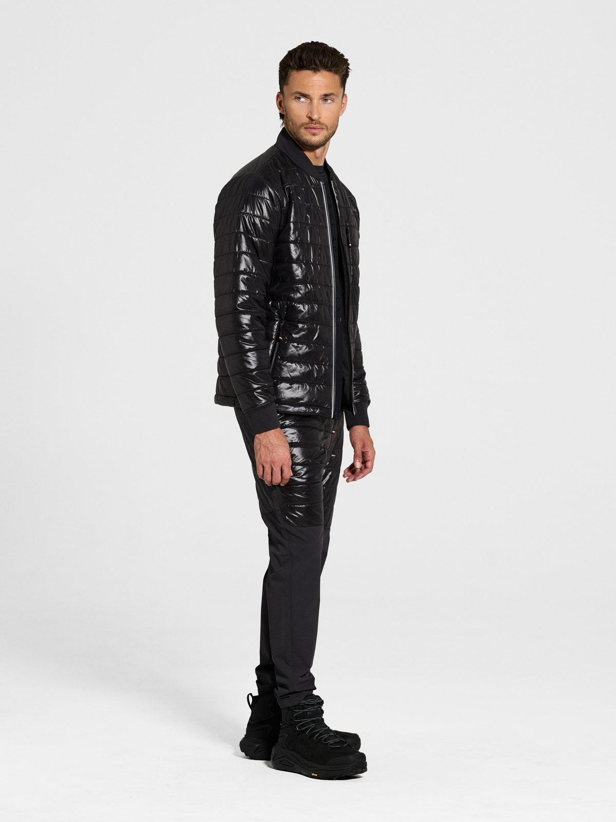 Apex Bomber in Black — view 3