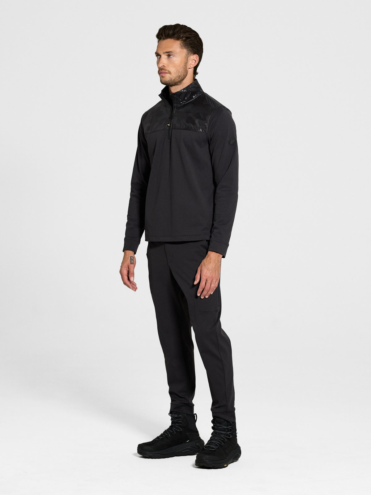 Nomad Pullover in Camo
