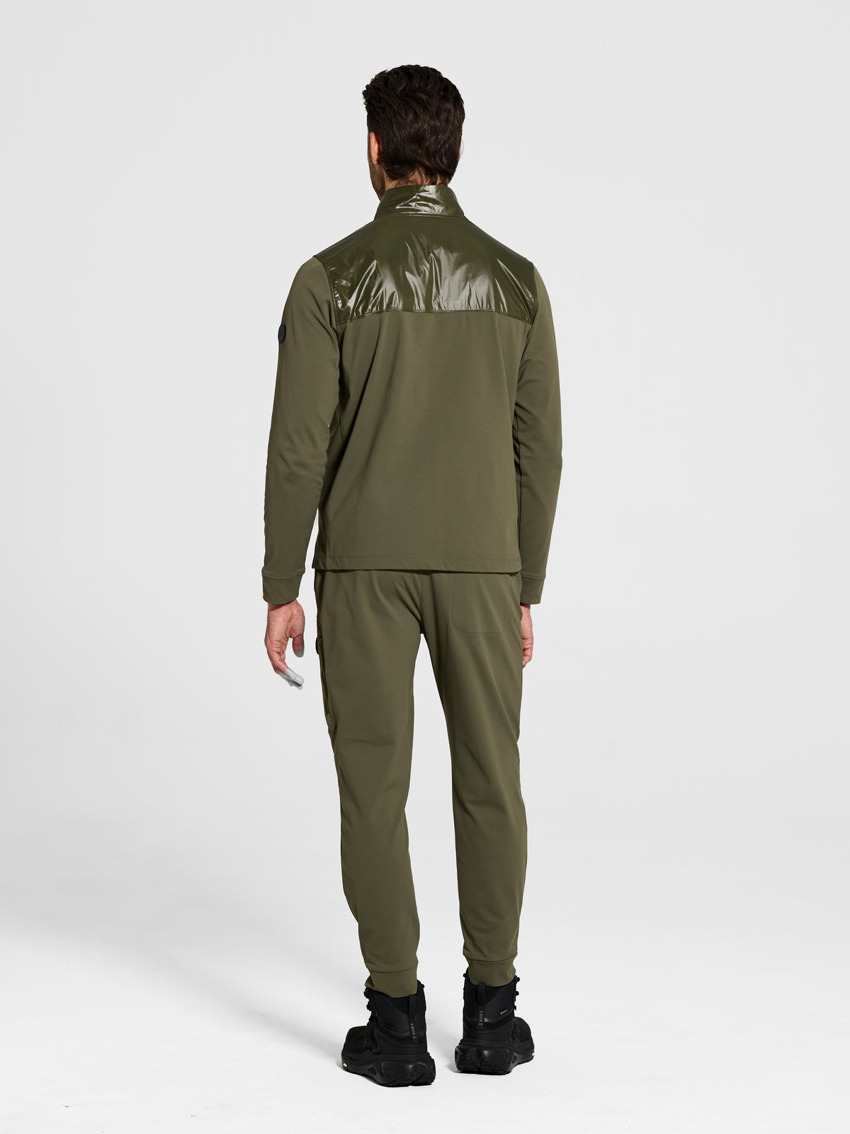 Nomad Pullover in Olive — view 4