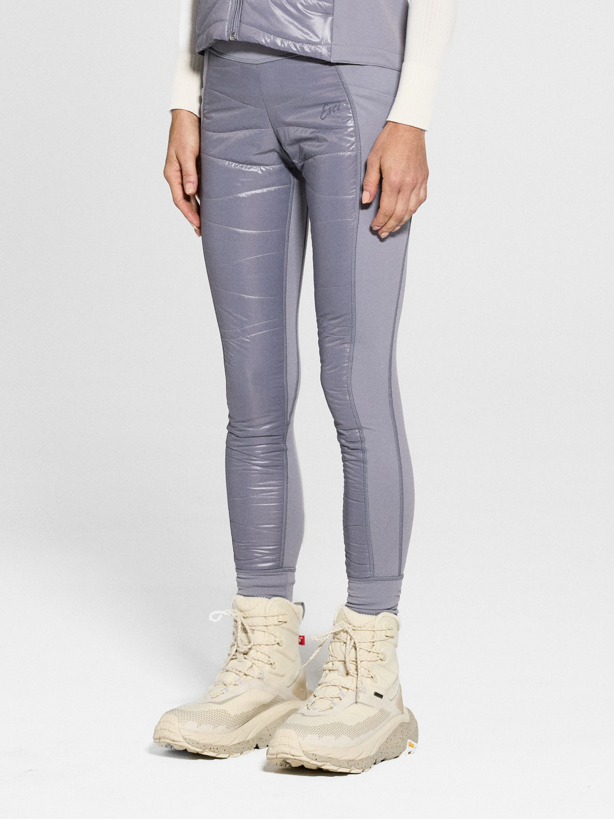 Siren Legging in Sleet, three-quarter view