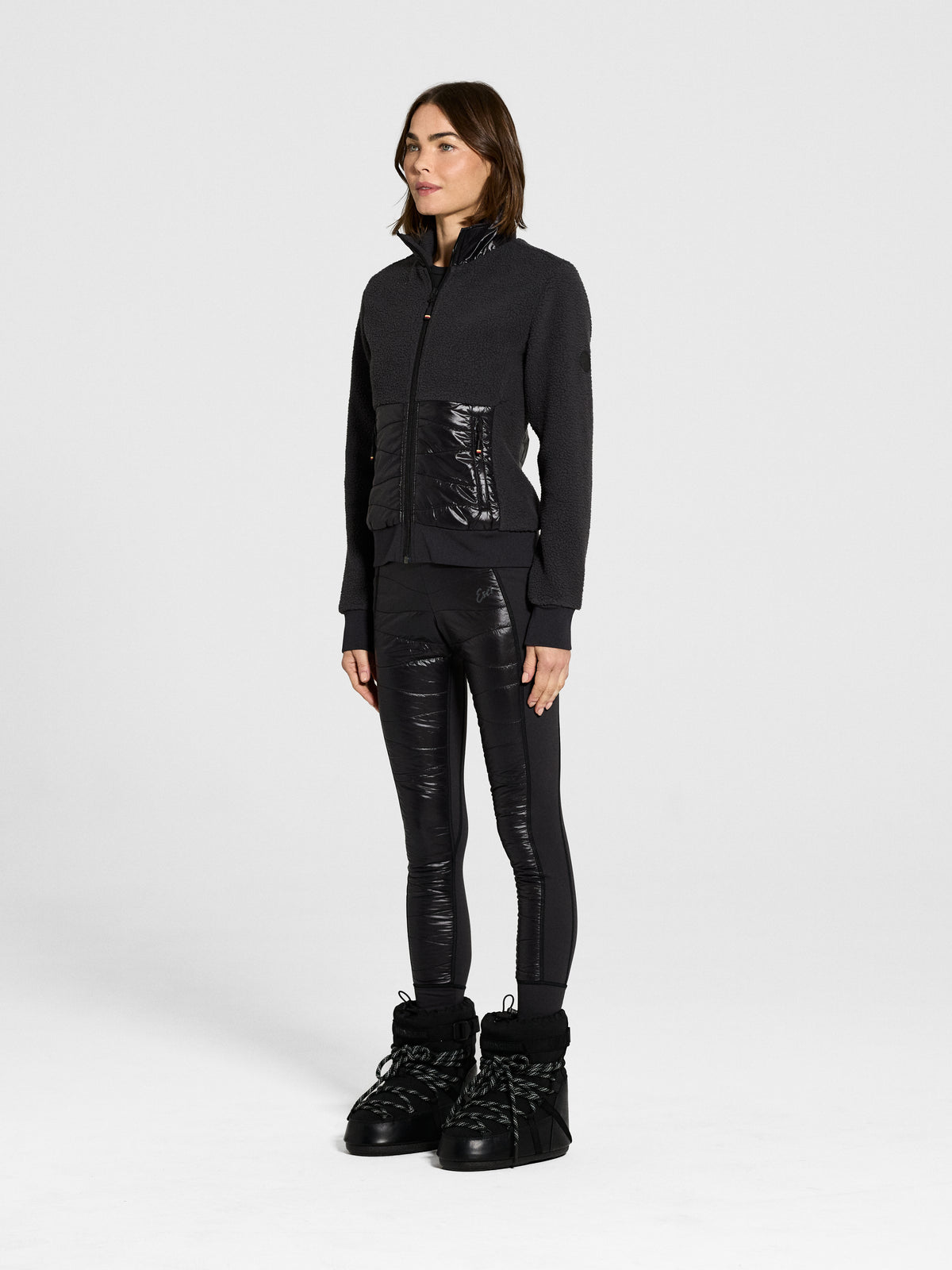 Solace Fleece in Black — view 3