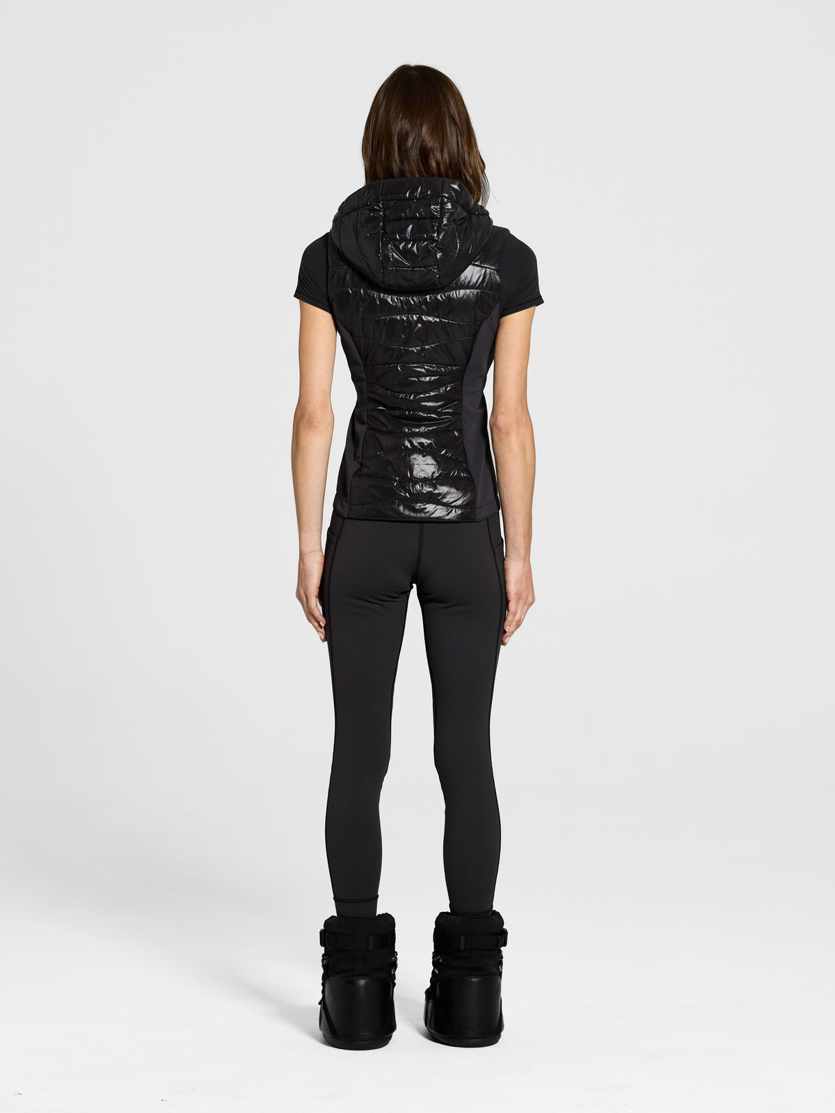 Aurora Vest in Black — view 4