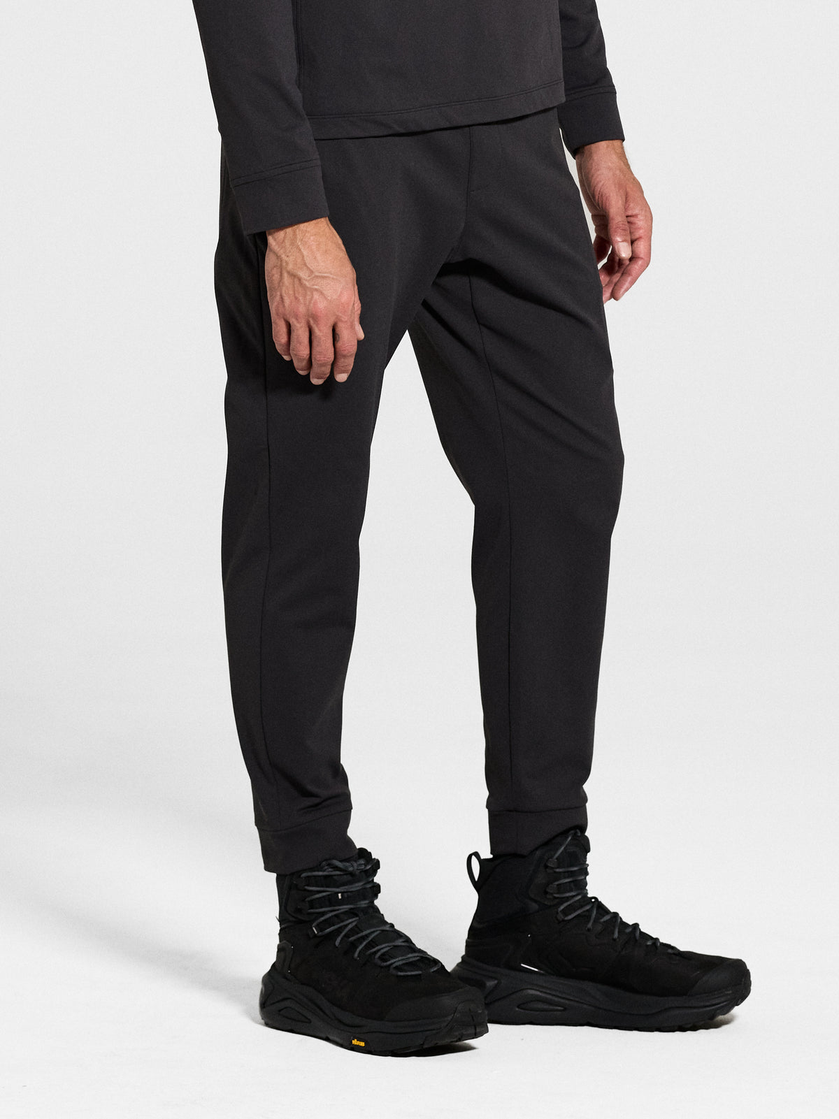Drift Jogger in Black, three-quarter view