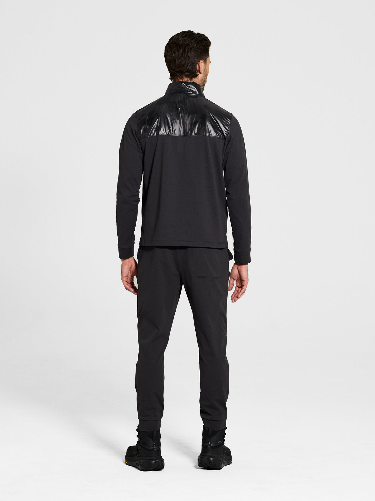 Nomad Pullover in Camo — view 4