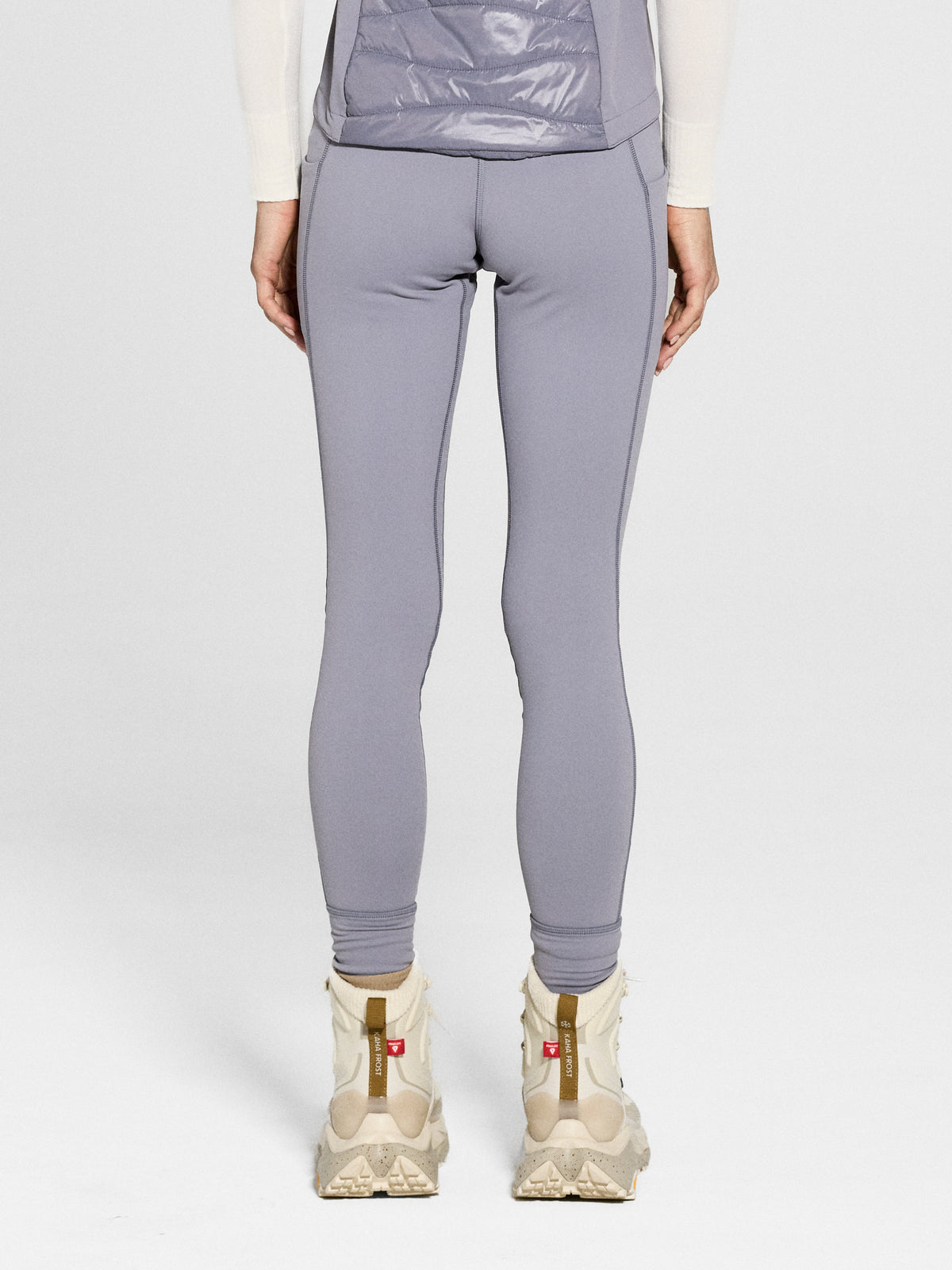 Siren Legging in Sleet, side view